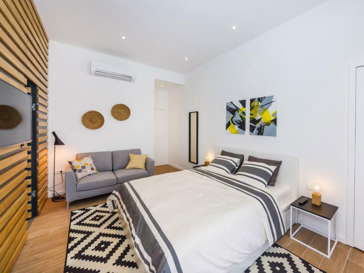 Apartments Withlove Zara Esterno foto