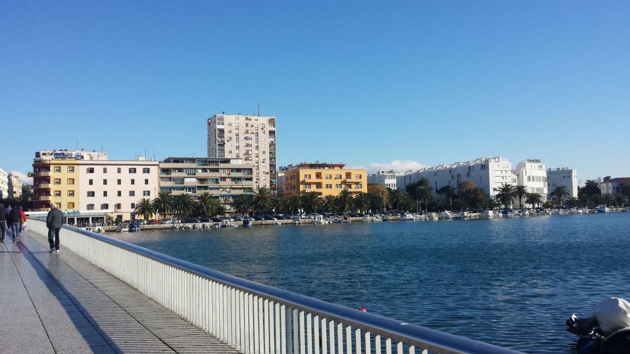 Apartments Withlove Zara Esterno foto